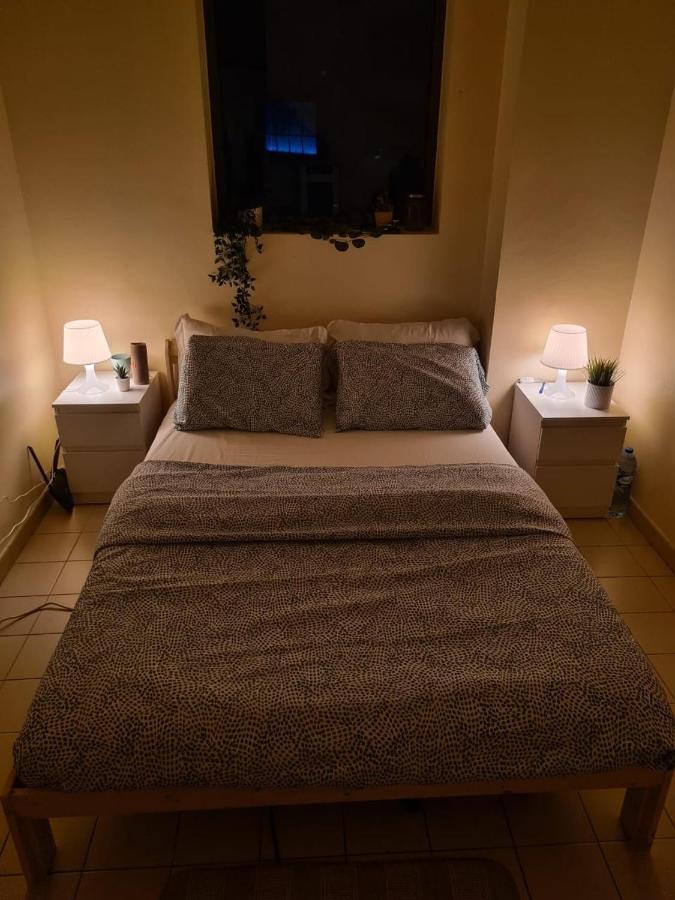 Bombay Backpackers Dxb (Adults Only) Pansiyon Dubai Dış mekan fotoğraf