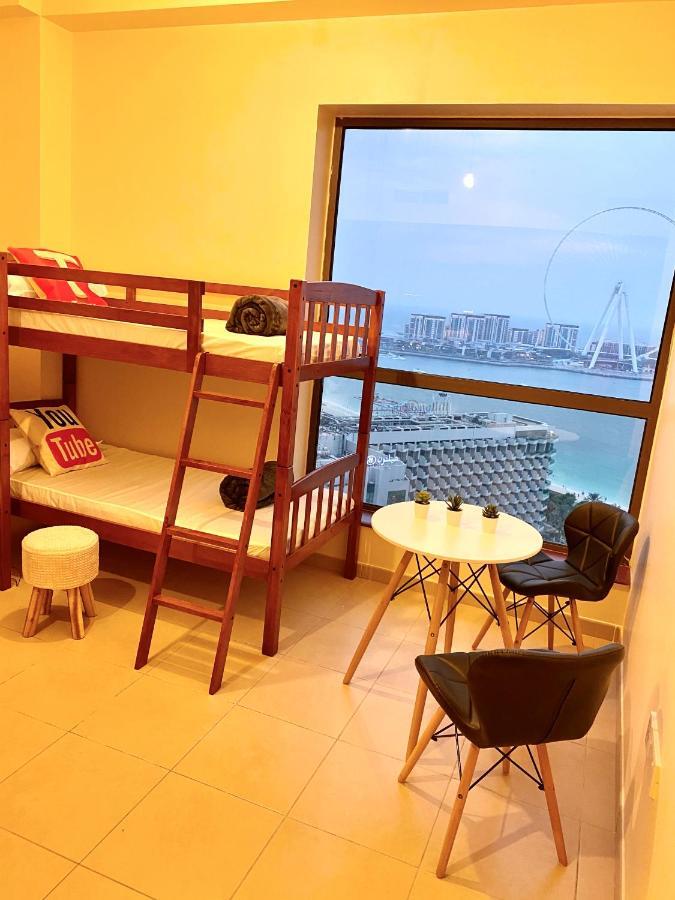 Bombay Backpackers Dxb (Adults Only) Pansiyon Dubai Dış mekan fotoğraf