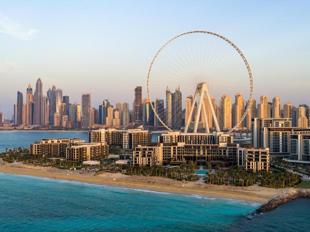 Bombay Backpackers Dxb (Adults Only) Pansiyon Dubai Dış mekan fotoğraf